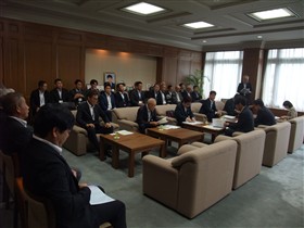 佐賀県議会