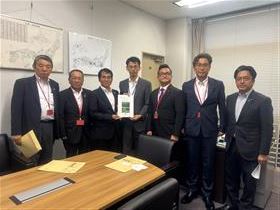 石和田局次長