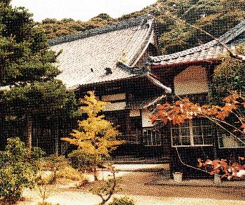 東光寺と山城跡